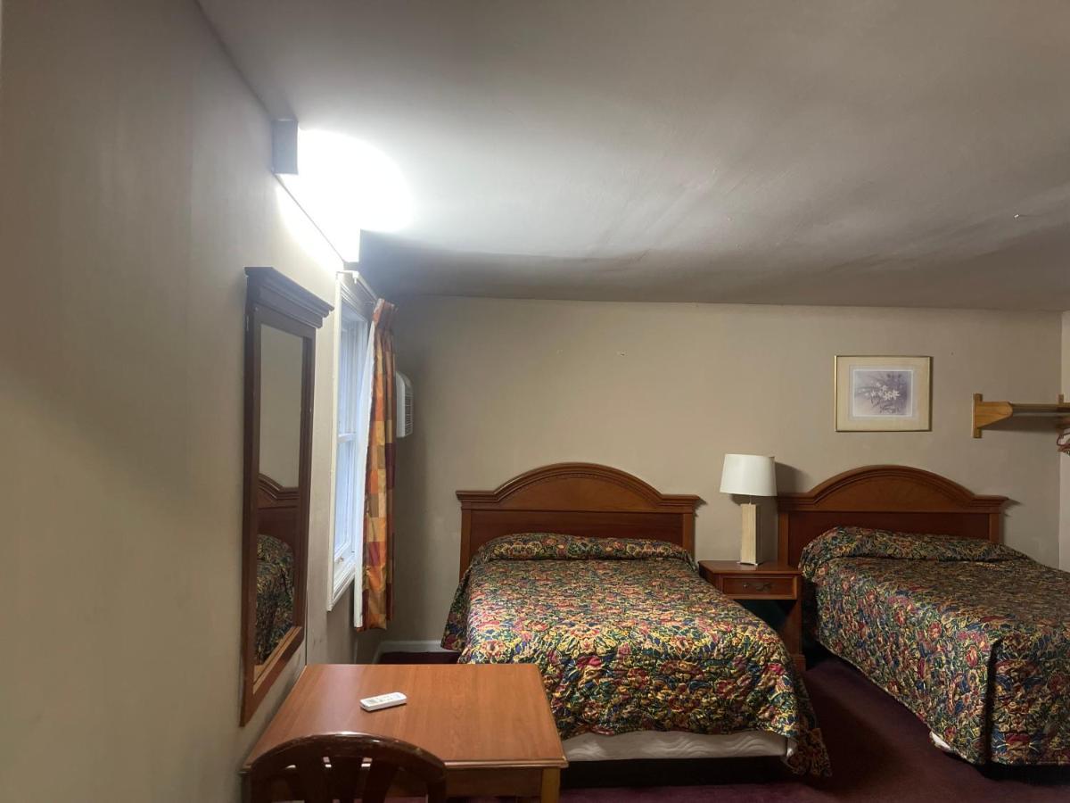 Pennswoods Inn Manheim Ngoại thất bức ảnh